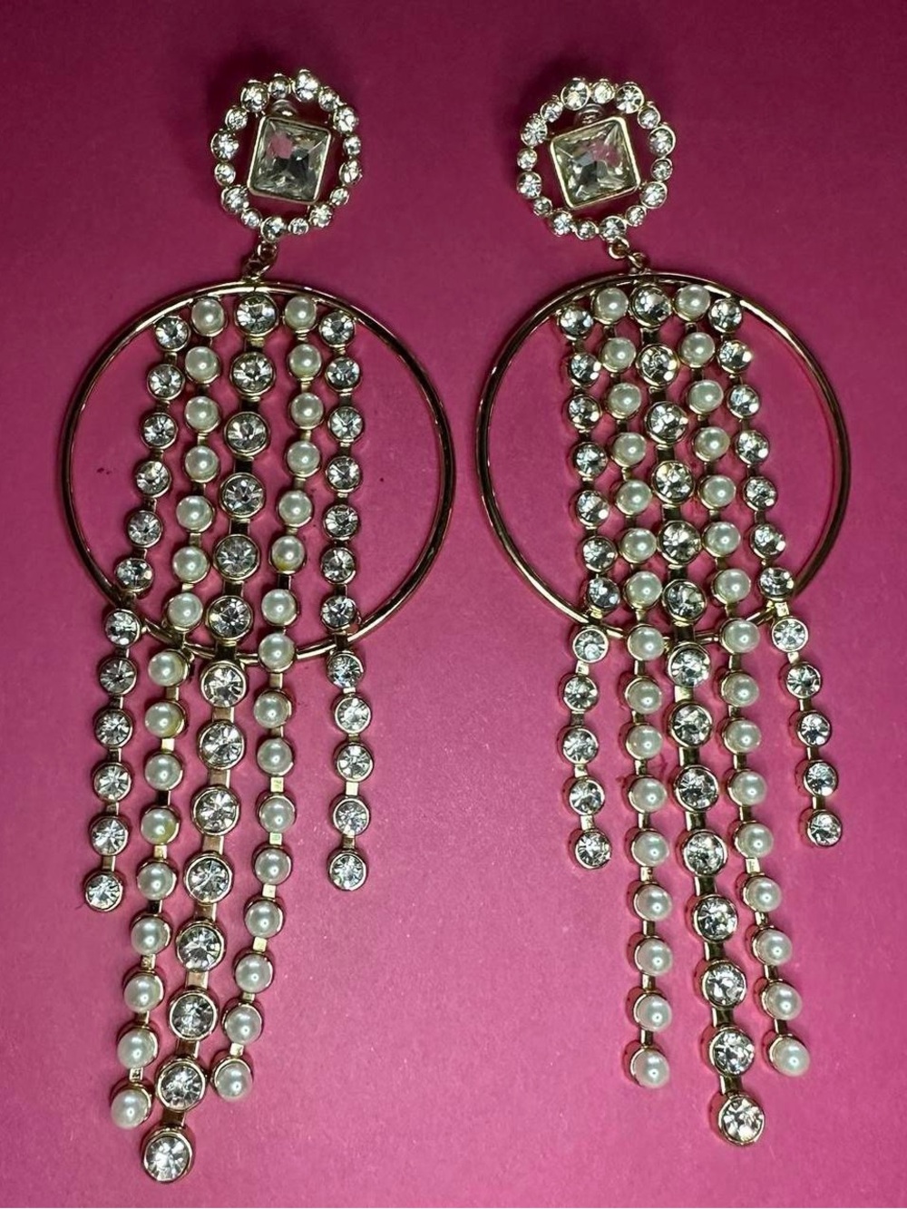 Fake pearl and rhinestone elegant fancy hoop dangling earrings.